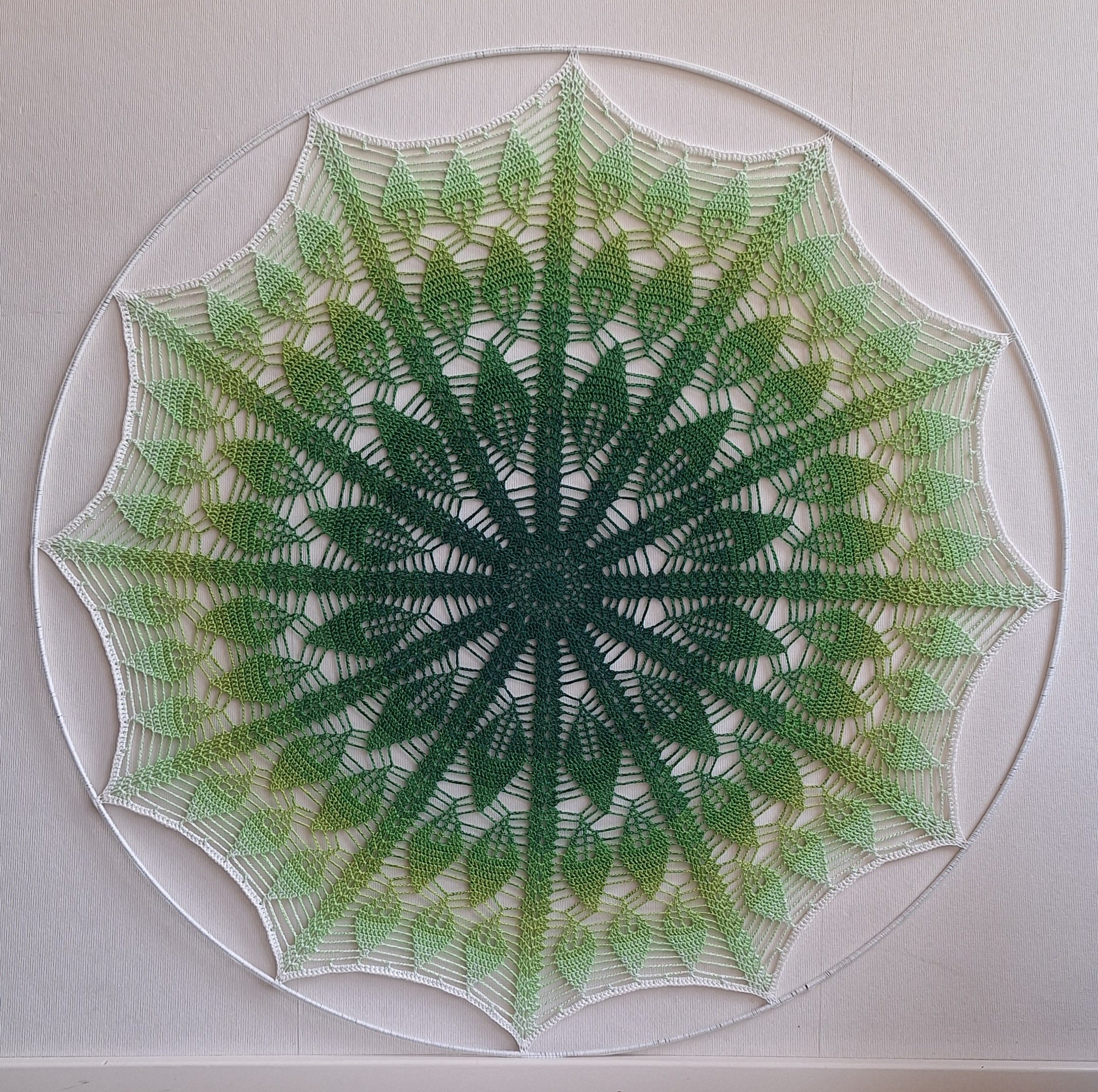 Haakpatroon Mandala Leafs