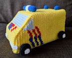 Gehaakte ambulance amigurumi speelgoed – haakpatroon ambulance
