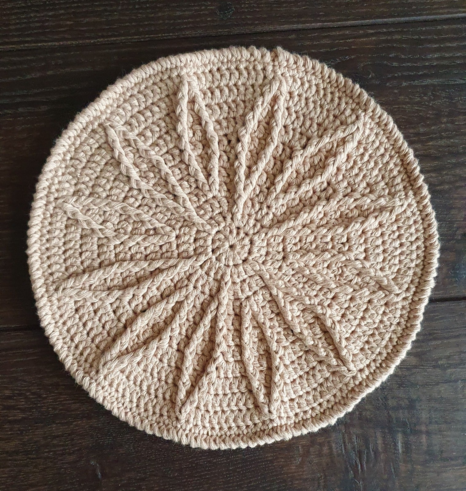 Haakpatroon pannenonderzetter Margriet (doorsnede 24 cm)