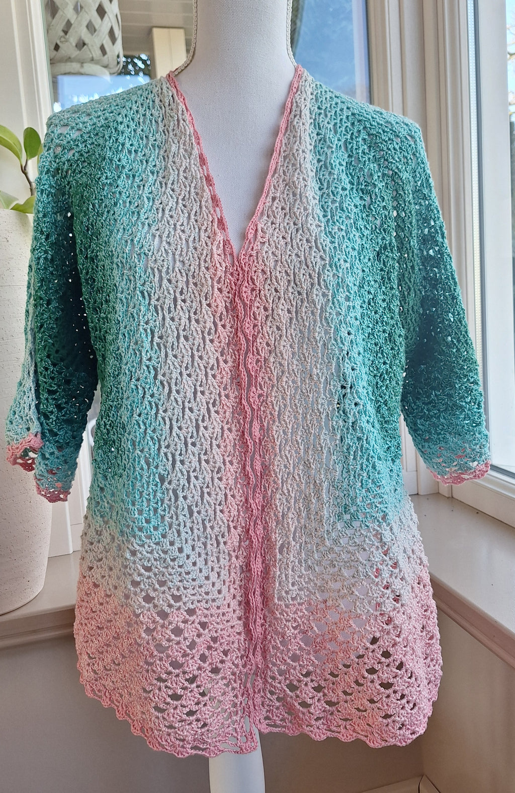 Crochetpattern Cardigan Hexagon English